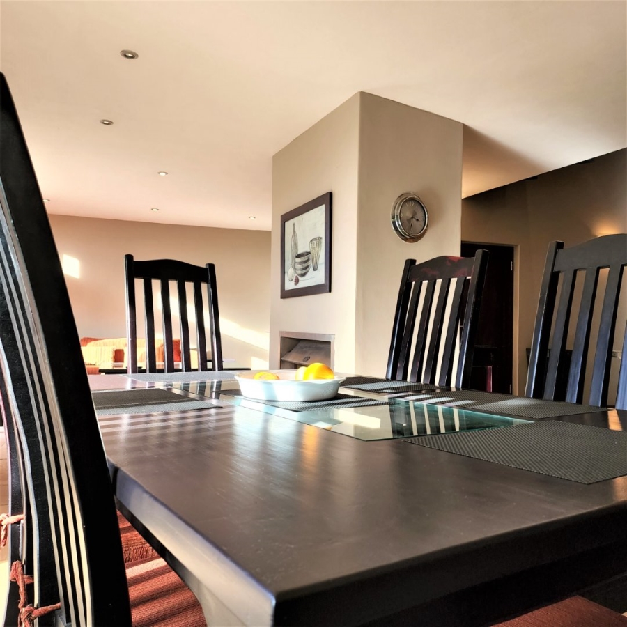 To Let 2 Bedroom Property for Rent in Oubaai Western Cape